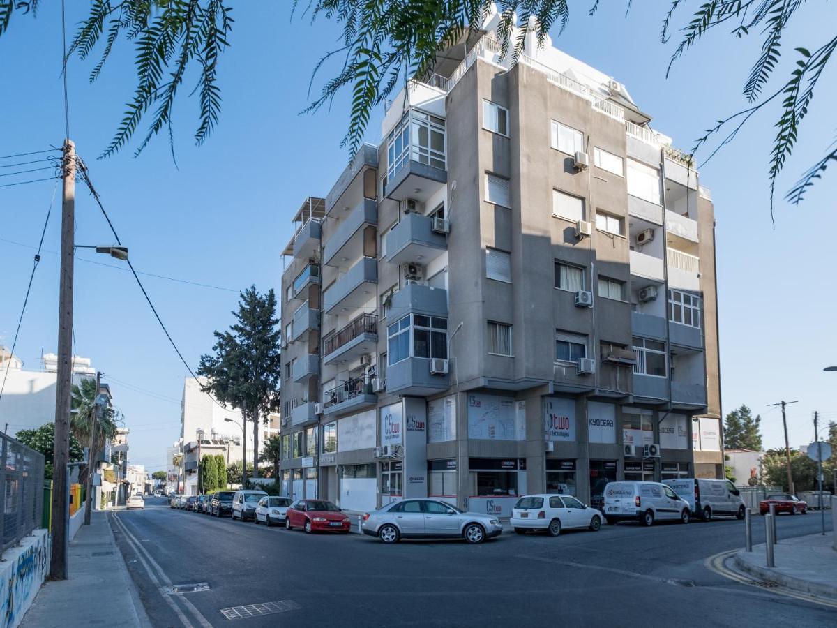Sanders Coral Court Penthouse - Cute 3-Bedroom Apartment With Balcony Limasol Dış mekan fotoğraf